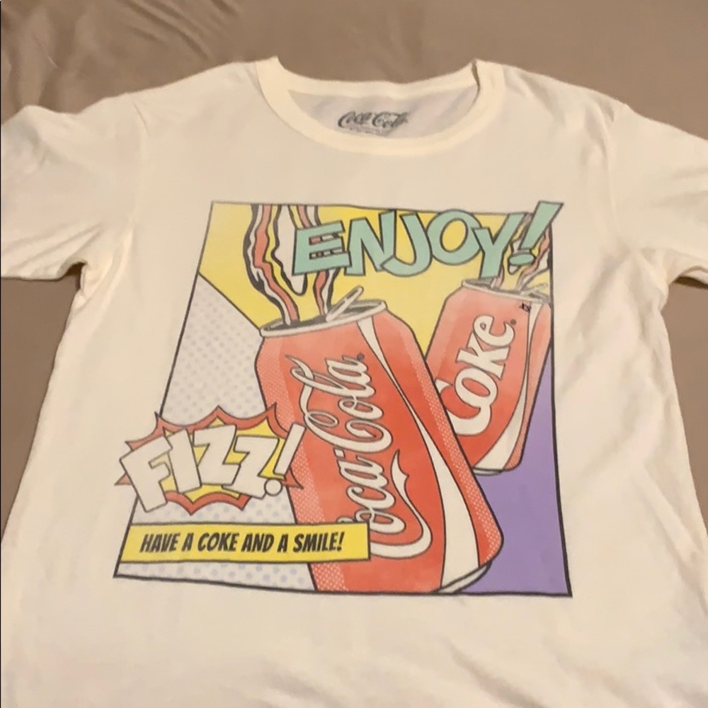 American Eagle Coca-Cola graphic tee
